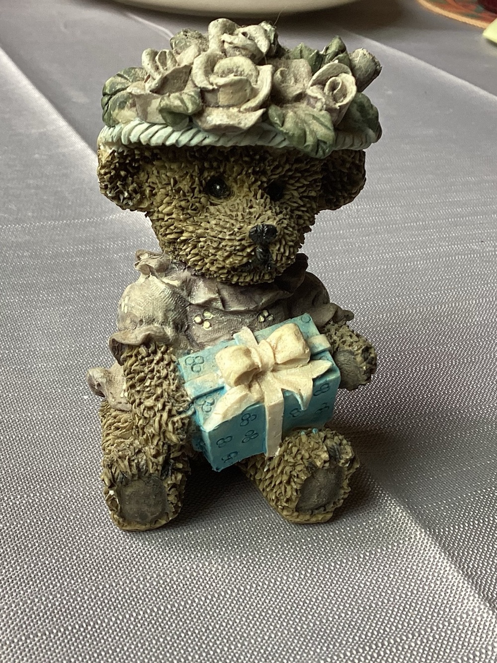 3/$30 90s Canasia Ontario Teddy Bear Resin Shelf Sitter Rose Flower Hat